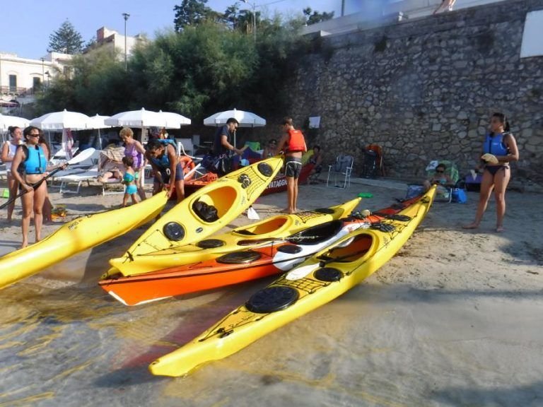 Noleggio delle canoe in Puglia e Salento o escursione guidata? Estate