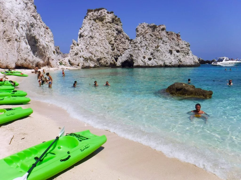 Cala Pagliaigrotte-santa-cesarea-terme-santa_cesarea_terme-kayak-puglia