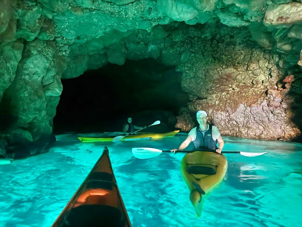 porto selvaggio grotta verde